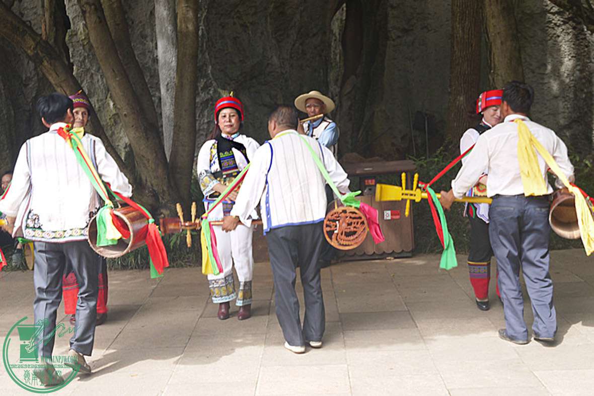 P1080004.jpg