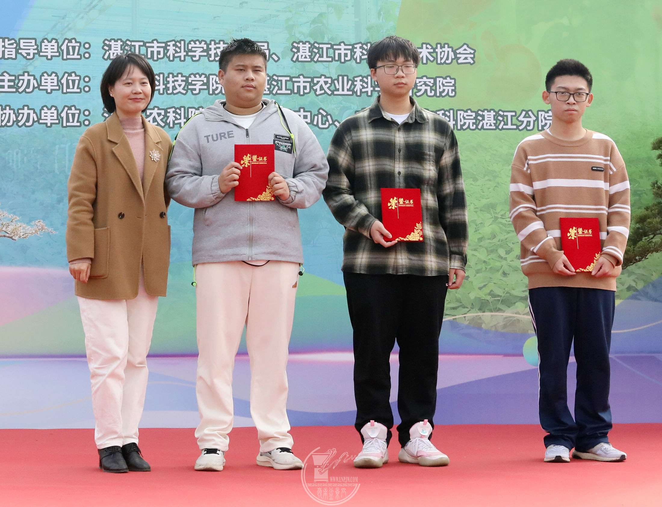 14䷢ձ걾ȽBG1A1182.jpg