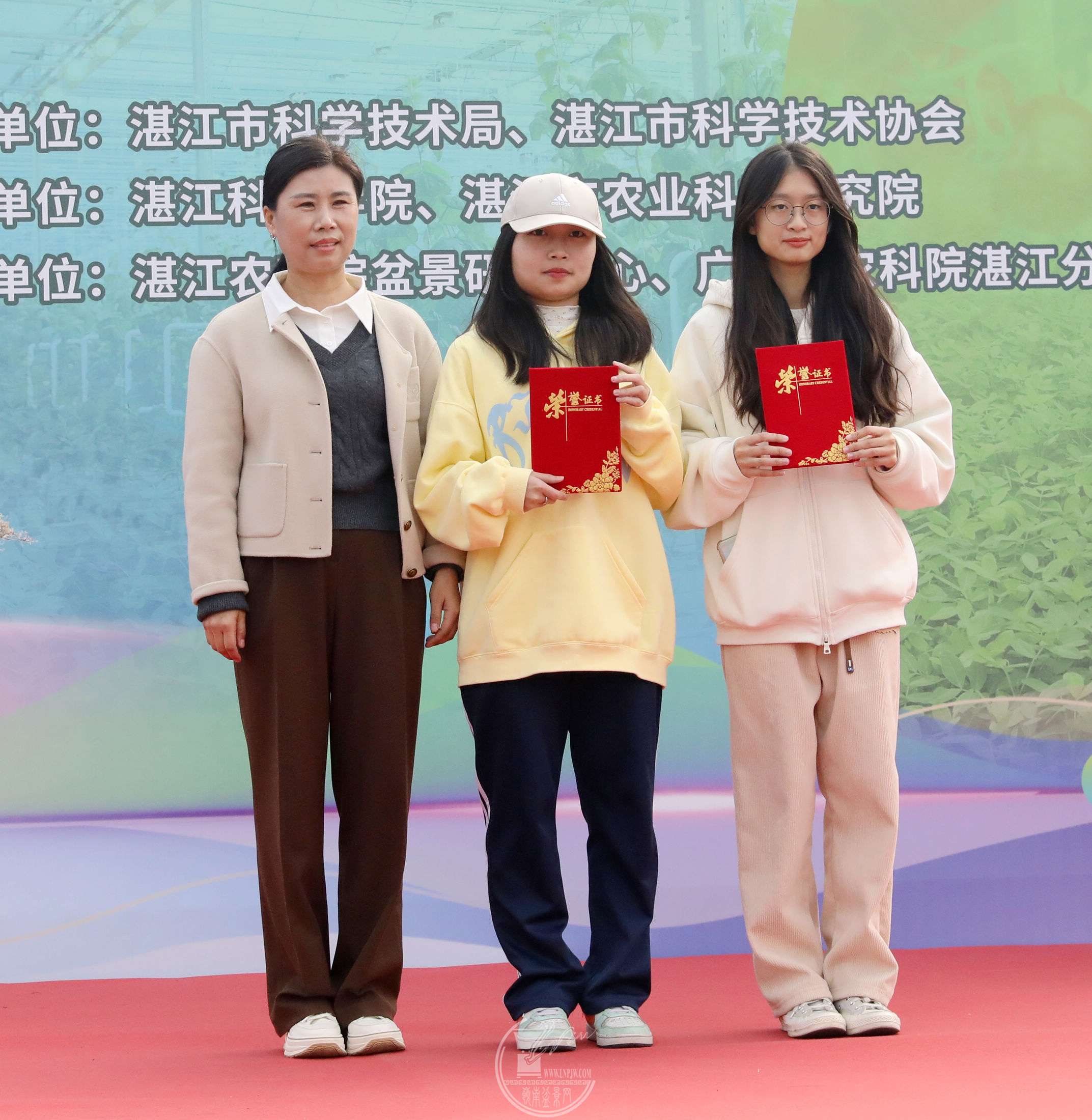 15䷢ձ걾ȽBG1A1187.jpg