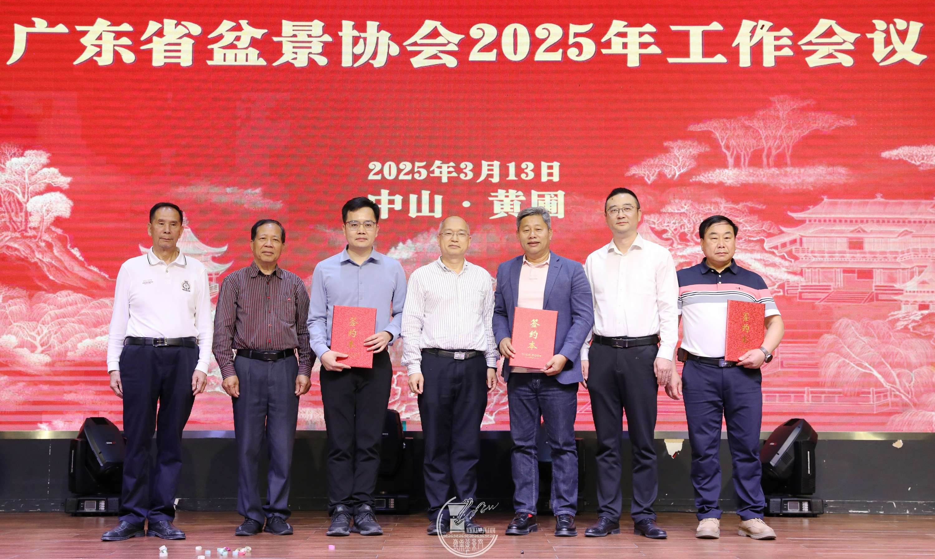 22BG1A2726.jpg
